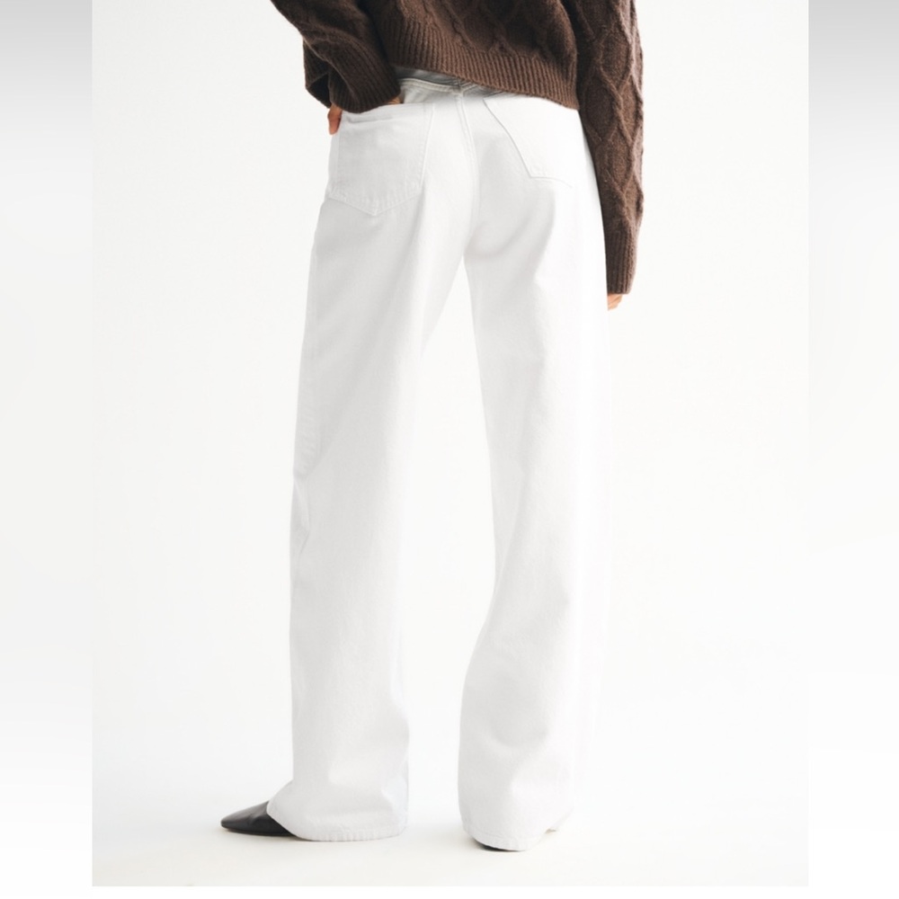 Abercrombie and Fitch High Rise Wide Leg Jean white size 32 long NWT - Picture 3 of 13